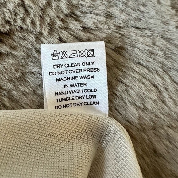 NWT Lucy Paris High Waisted Ruched Beige Pencil Skirt With Bow front Detail SZ S - Picture 10 of 10